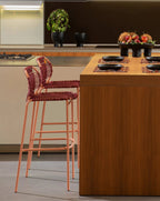 Tabouret de bar rouge